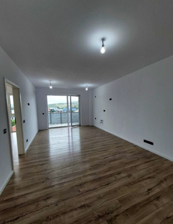 Apartament finisat, cu 2 camere de 43mp utili