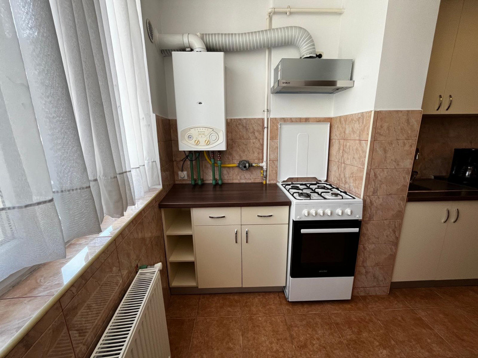 Apartament 2 Camere, 39mp, Etaj Intermediar, Zona Florilor