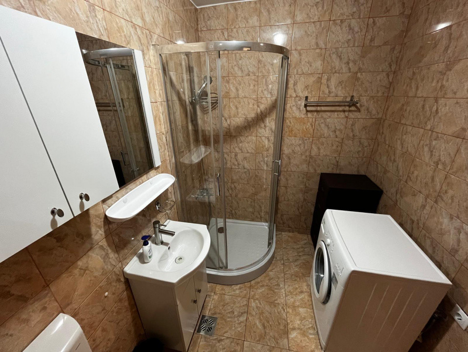 Apartament 2 Camere, 39mp, Etaj Intermediar, Zona Florilor
