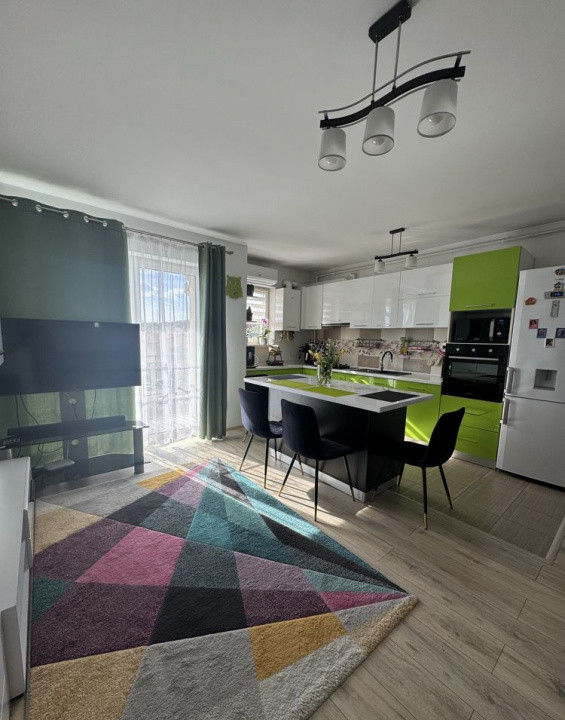 Apartament de 3 camere, 61 mp, zona Tineretului