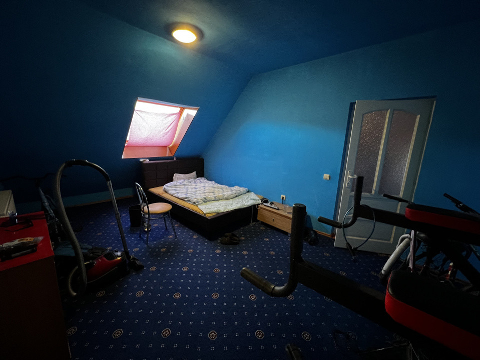 Apartament de 2 camere, 57 mp, 2 bai, parcare, zona Porii