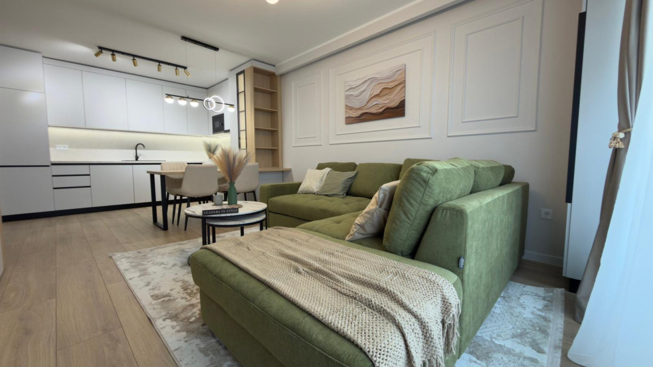 Apartment 2 Camere, Lux, 45mp, Eroilor 