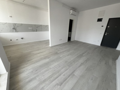 Apartament de 3 camere, 71 mp,  2 bai, zona Cetatii