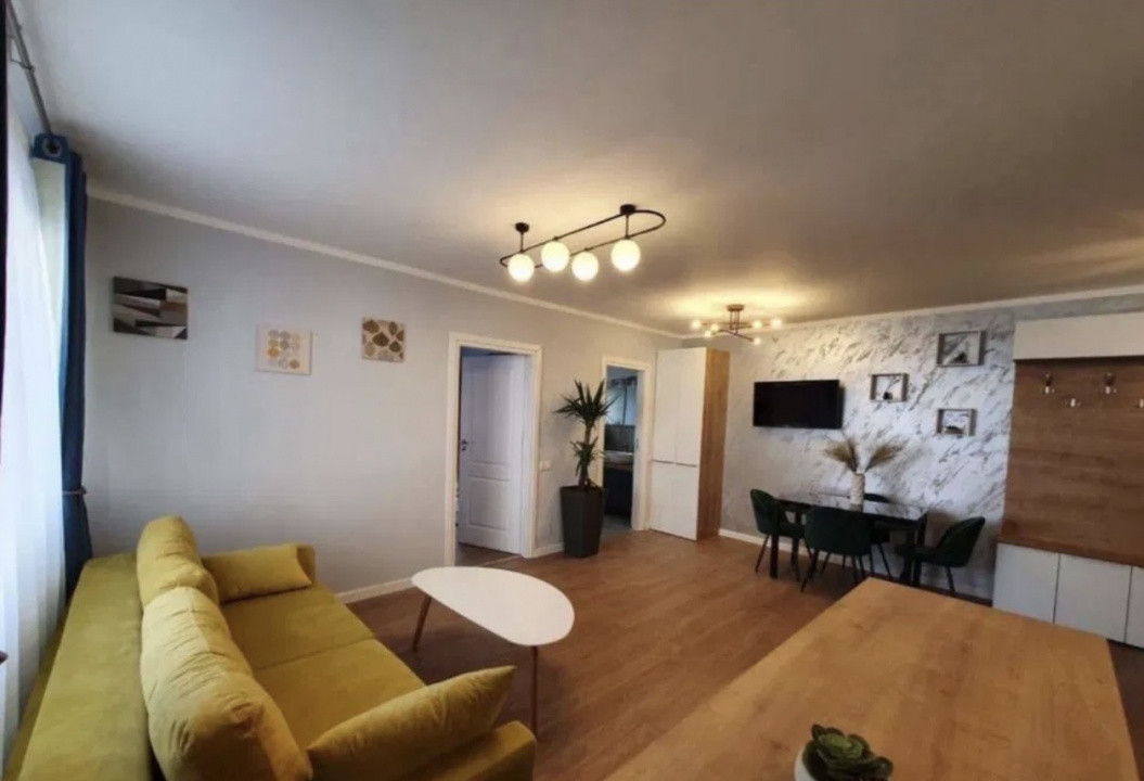 Apartament de 2 camere, 50 mp, 44 mp gradina, zona Catanelor