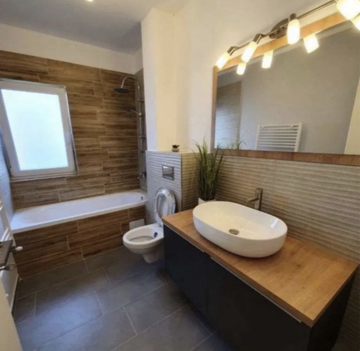 Apartament de 2 camere, 50 mp, 44 mp gradina, zona Catanelor
