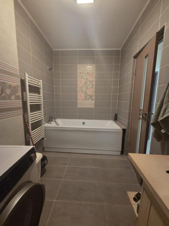 Apartament de 2 camere, 64 mp, parcare, New City Eroilor
