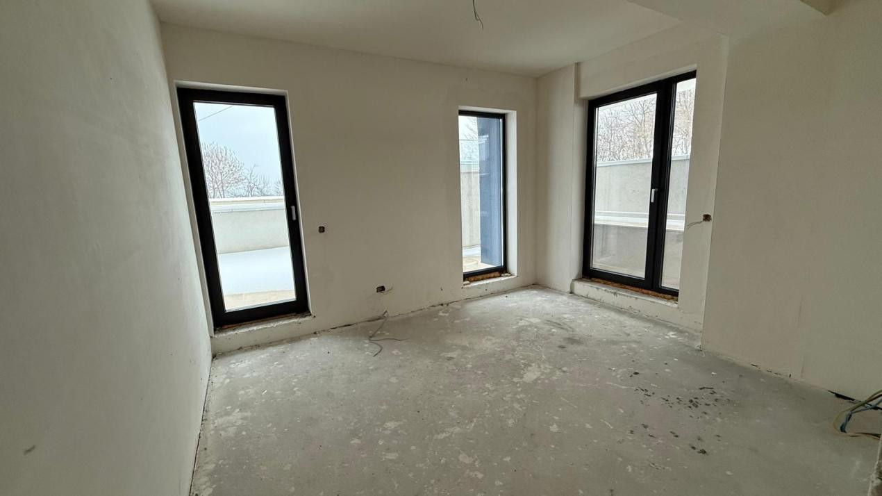 Oportunitate! Apartament cu 3 camere semifinisate, de 65mp, in Zorilor