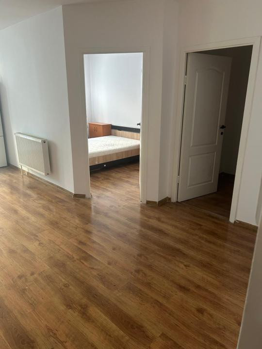 Apartament de 3 camere, 53 mp, parcare, Stejarului