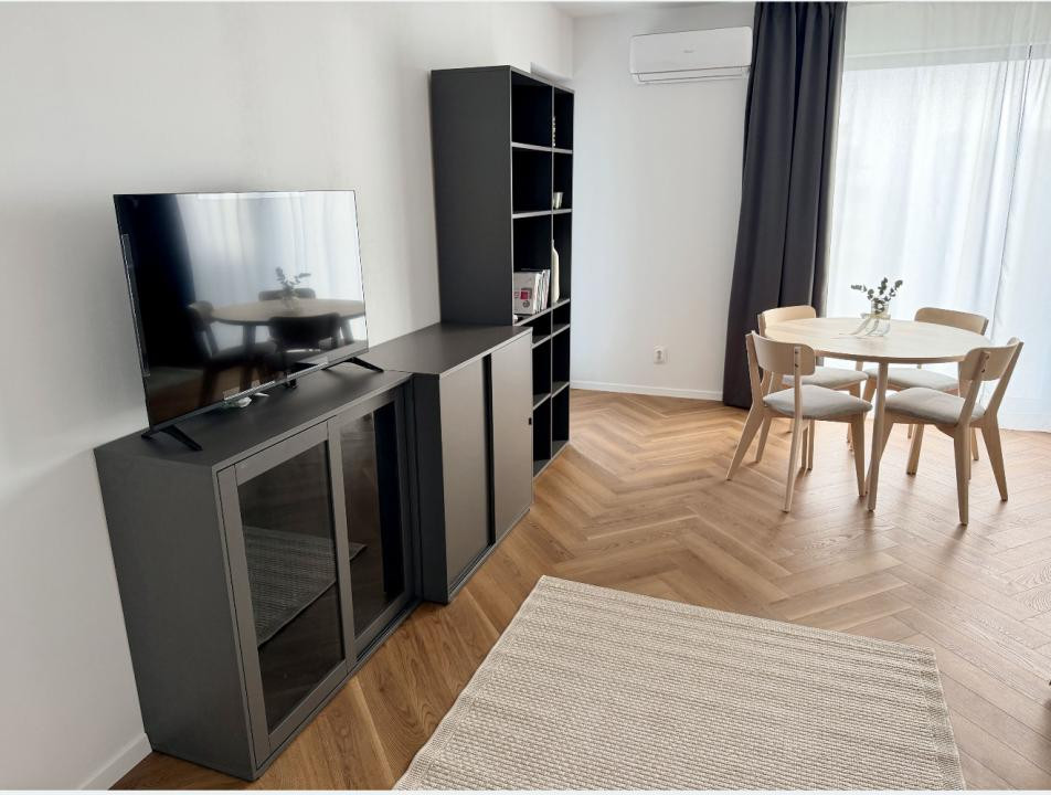 Apartament modern cu 2 camere in zona Intre Lacuri