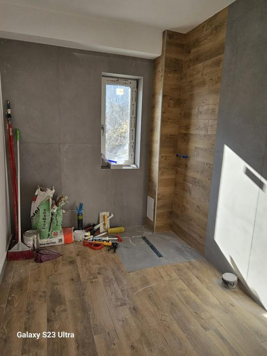 Duplex de 4 camere, 130 mp, Tauti