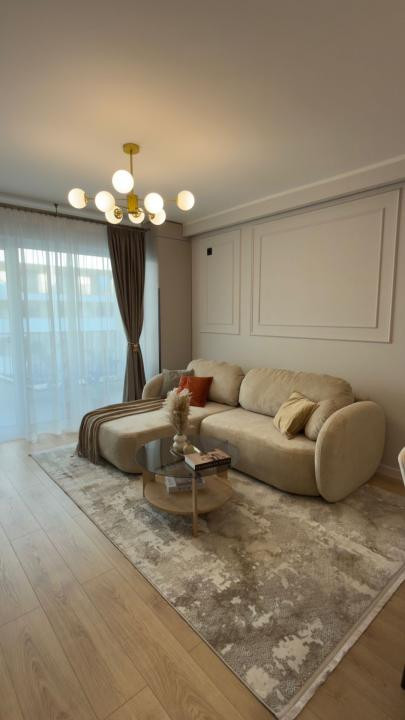 Apartament 2 Camere, 45mp, Lux, Etaj Intermediar, Zona Eroilor