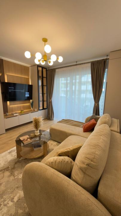 Apartament 2 Camere, 45mp, Lux, Etaj Intermediar, Zona Eroilor