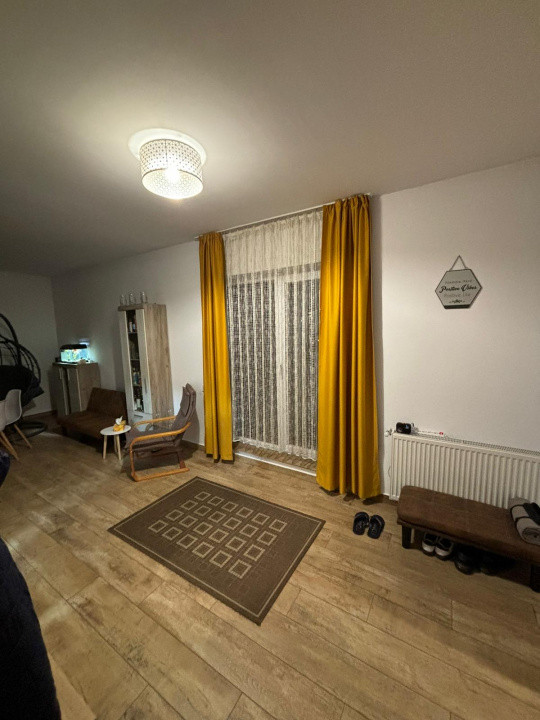 Apartament de 3 camere,54 mp, 30 mp terasa, parcare, zona Vivo