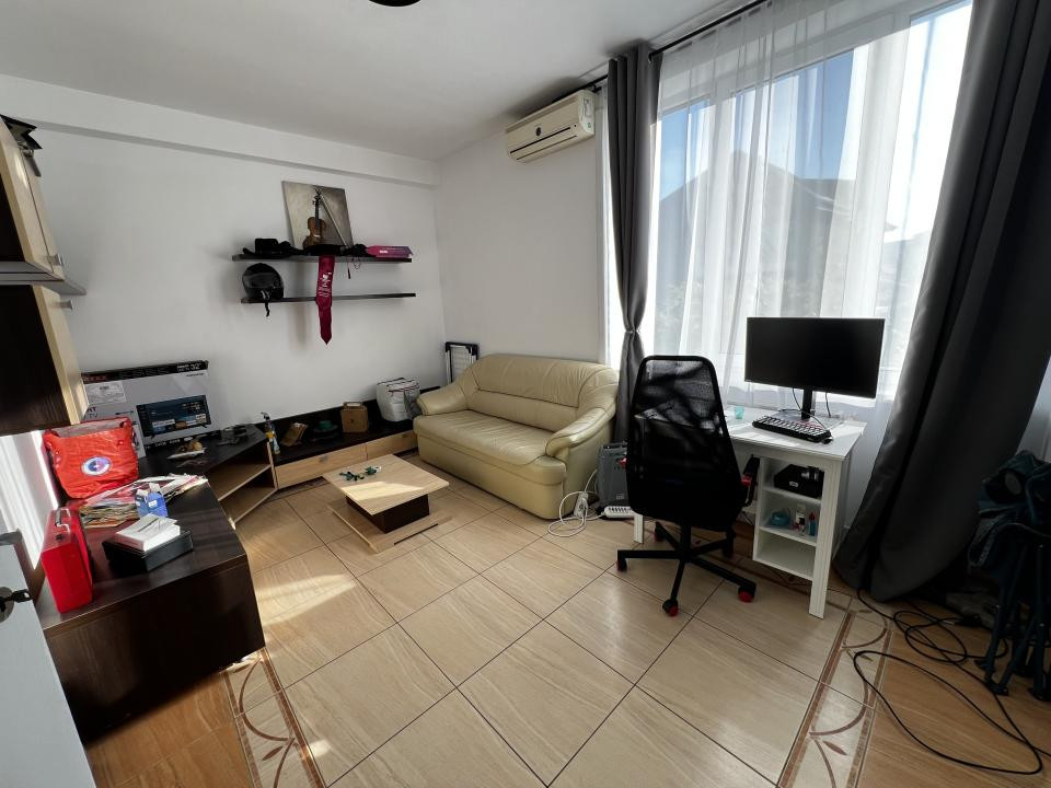 Apartament de 3 camere, 68 mp, parcare Buna Ziua