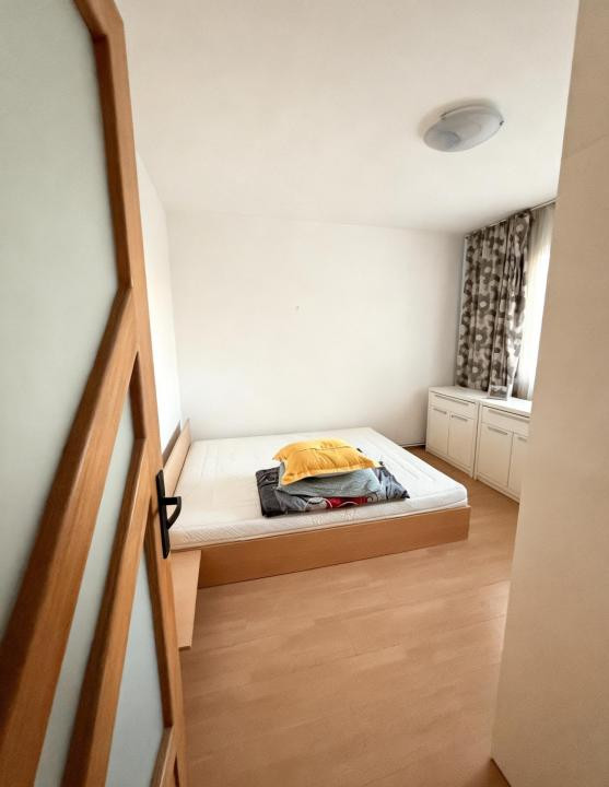 Apartament la etaj intermediar, cu 2 camere, zona Casa Radio