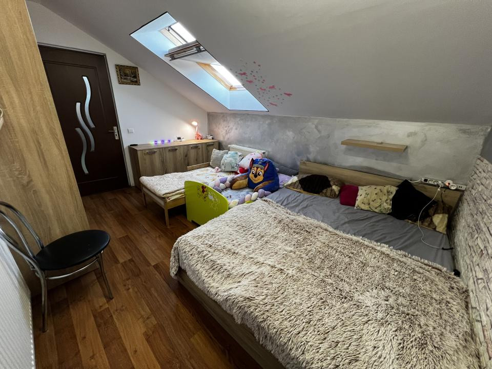 Apartament de 2 camere, 56 mp, zona Florilor