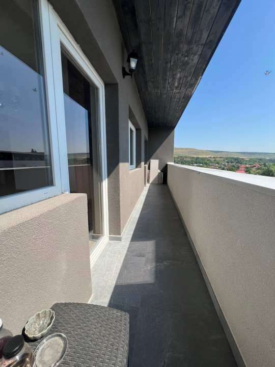 Apartament cu 2 camere, 60 mp, parcare, terasa 8 mp, zona Lidl