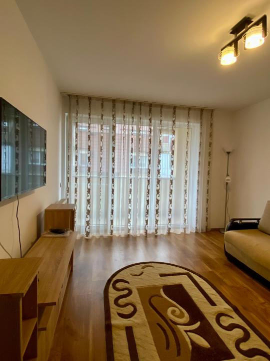Apartament cu o camera PET-FRIENDLY si parcare exterioara