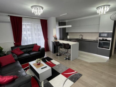 Apartament cu 3 camere si parcare pe strada Soporului