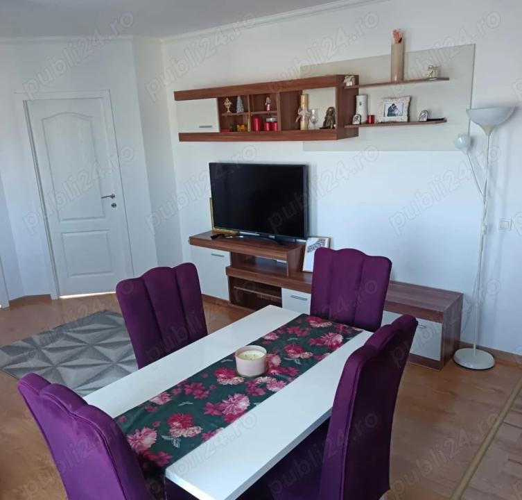 Apartament de 3 camere, 53 mp, parcare, Sesul de Sus