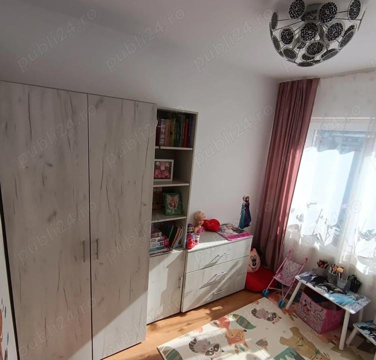 Apartament de 3 camere, 53 mp, parcare, Sesul de Sus