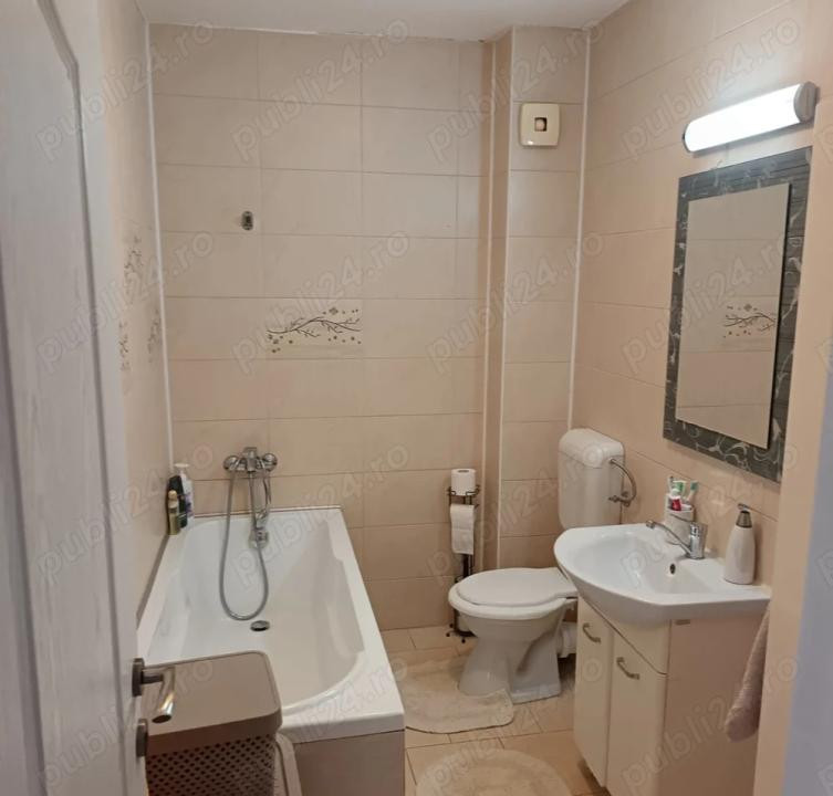 Apartament de 3 camere, 53 mp, parcare, Sesul de Sus