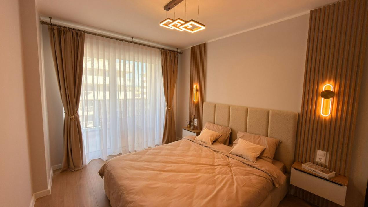 Apartament 3 Camere, 55mp, Lux, Eroilor Blocurile Albe