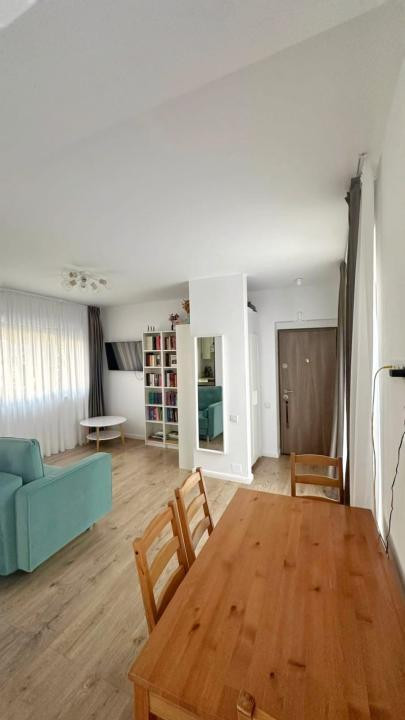 Apartament de 2 camere, 51 mp, 40 mp gradina, parcare, Subcetate