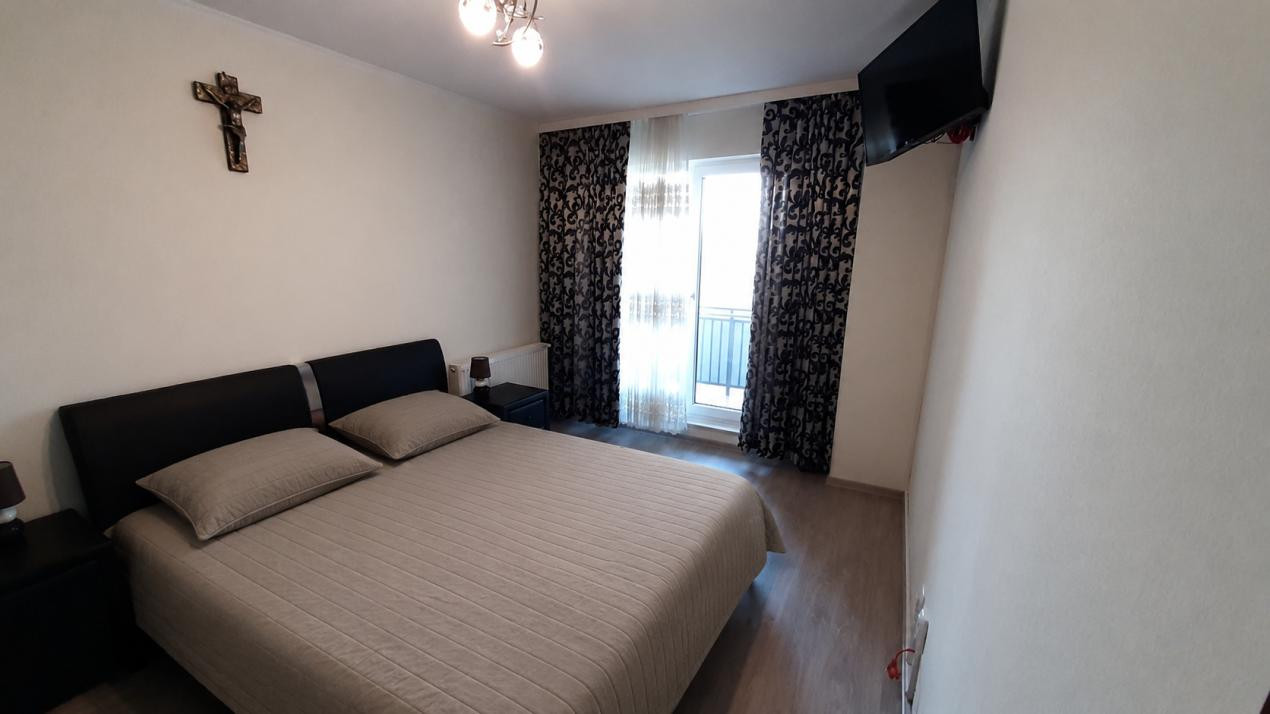 Apartament cu 2 camere si parcare, zona Metro/BMW