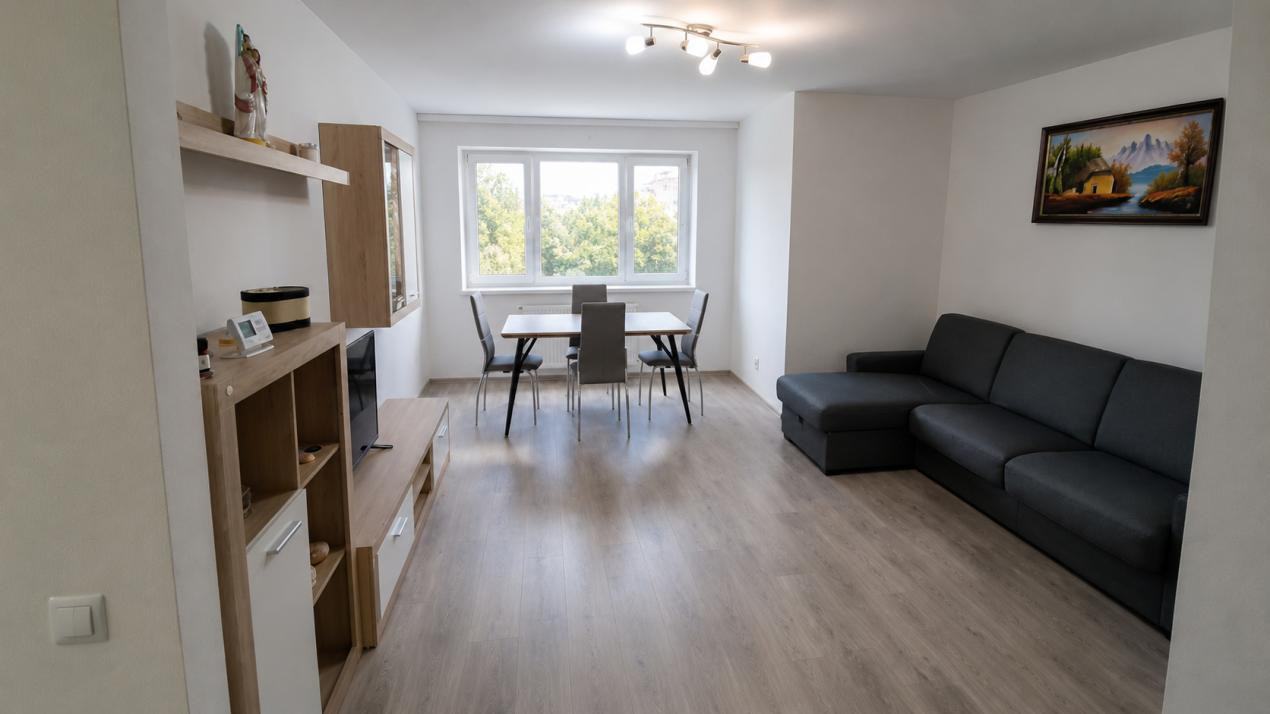 Apartament cu 2 camere si parcare, zona Metro/BMW