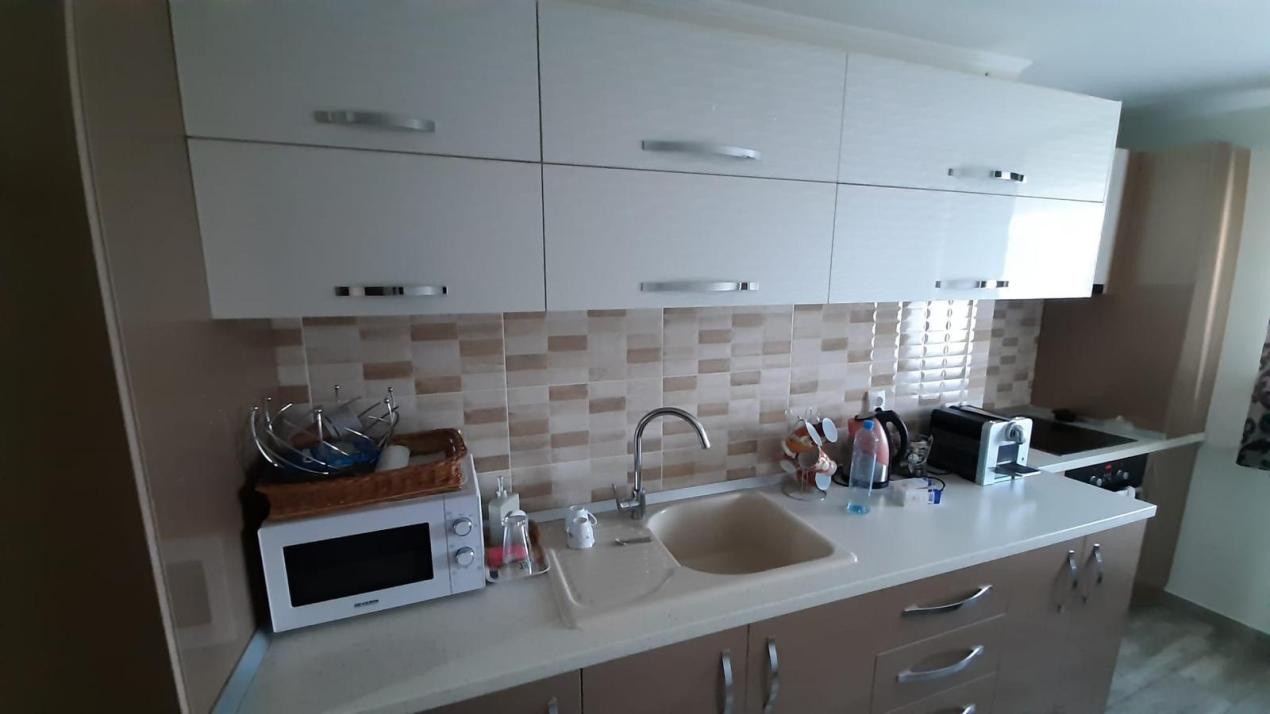 Apartament cu 2 camere si parcare, zona Metro/BMW