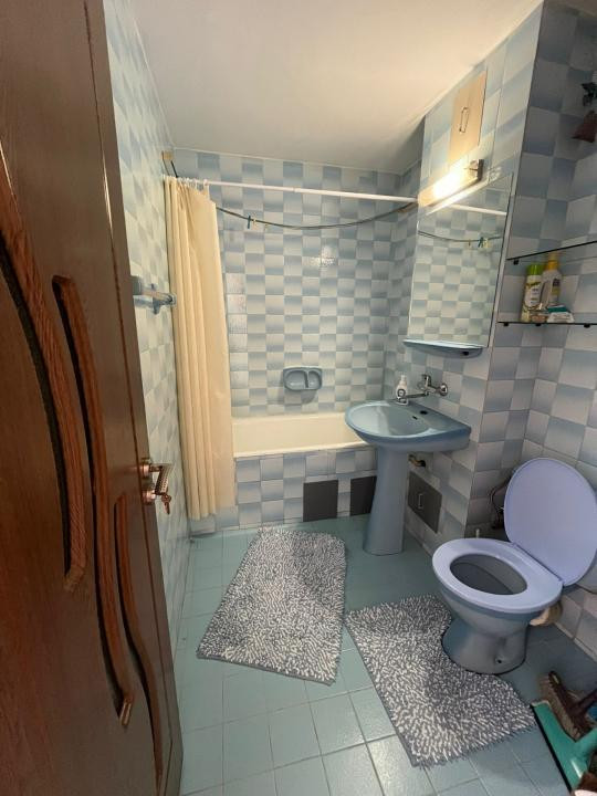 Apartament cu 2 camere decomandate, zona Pasteur/UMF