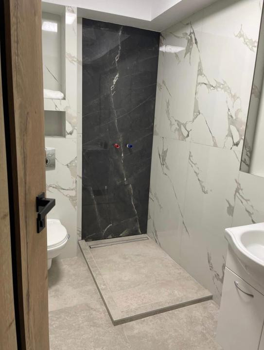 Apartament de 2 camere, 57 mp, 150 mp gradina, parcare, zona Tineretului