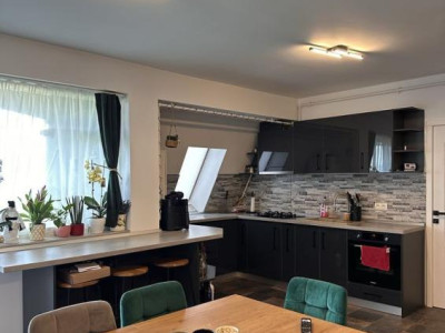 Apartament de 2 camere, 56 mp, 25 mp terasa, parcare subterana, zona Vivo
