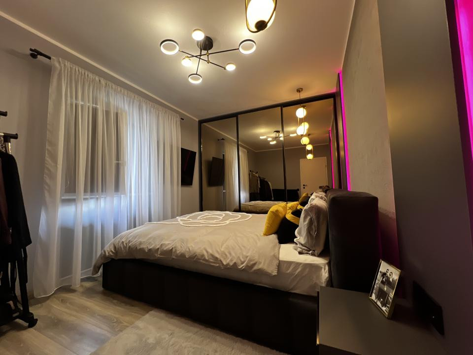 Apartament ultrafinisat de 3 camere, 70 mp, 14 mp terasa, zona Teilor