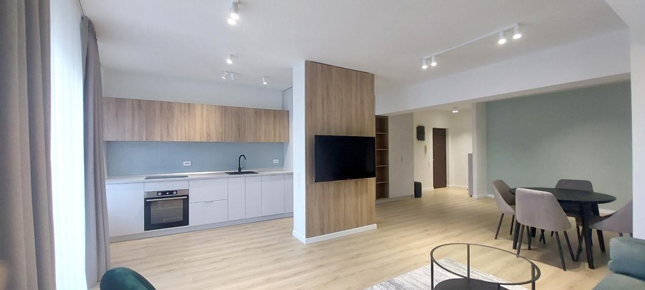 Apartament de 82mp |  Ansamblul Semiluna | Parcul Rozelor |