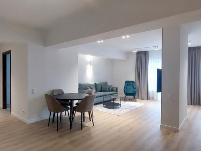 Apartament de 82mp |  Ansamblul Semiluna | Parcul Rozelor |
