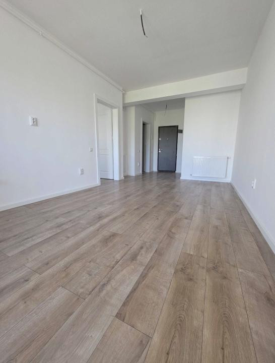 Apartament de 2 camere, 38 mp, balcon 8 mp, zona Urusagului