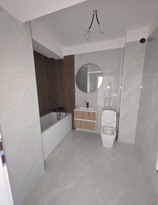 Apartament de 2 camere, 38 mp, balcon 8 mp, zona Urusagului