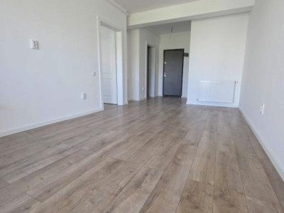 Apartament de 2 camere, 38 mp, balcon 8 mp, zona Urusagului