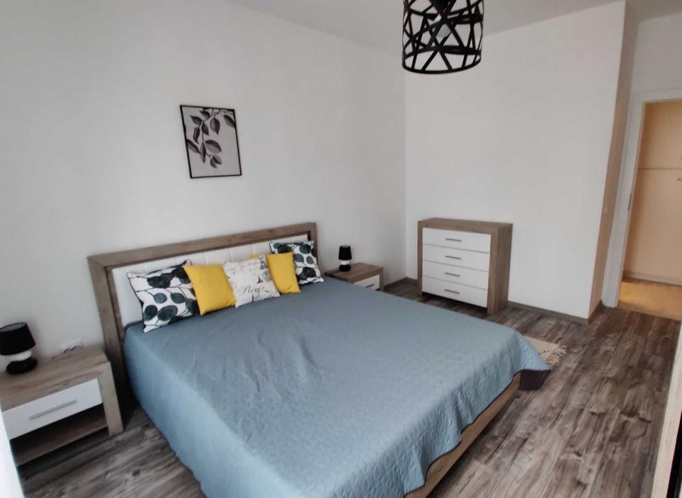 Apartament cu 2 camere decomandate, in Andrei Muresanu