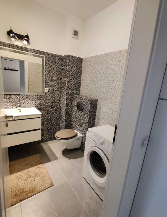 Apartament cu 2 camere decomandate, in Andrei Muresanu