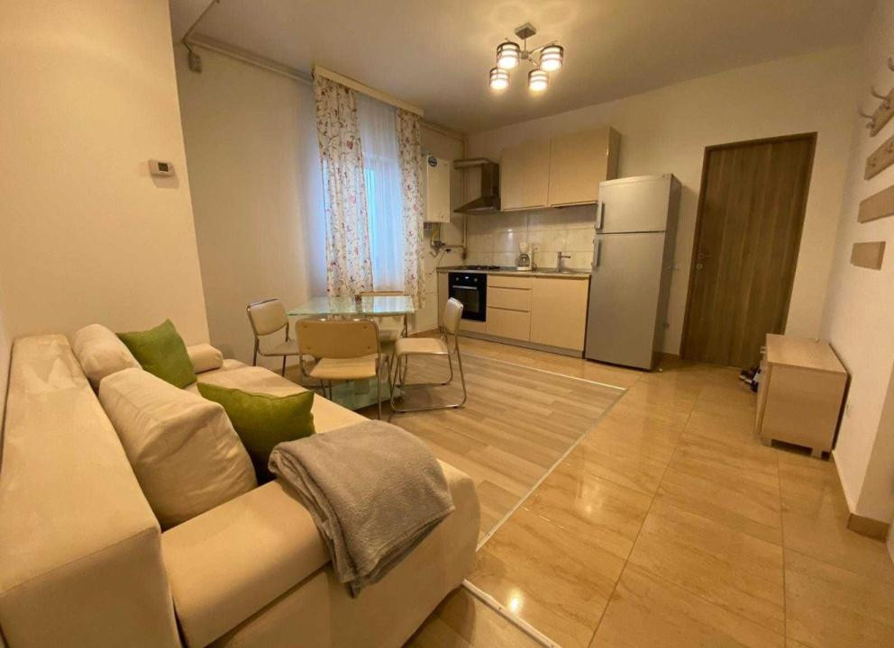 Apartament modern | 2 camere | Europa | Leroy Merlin|