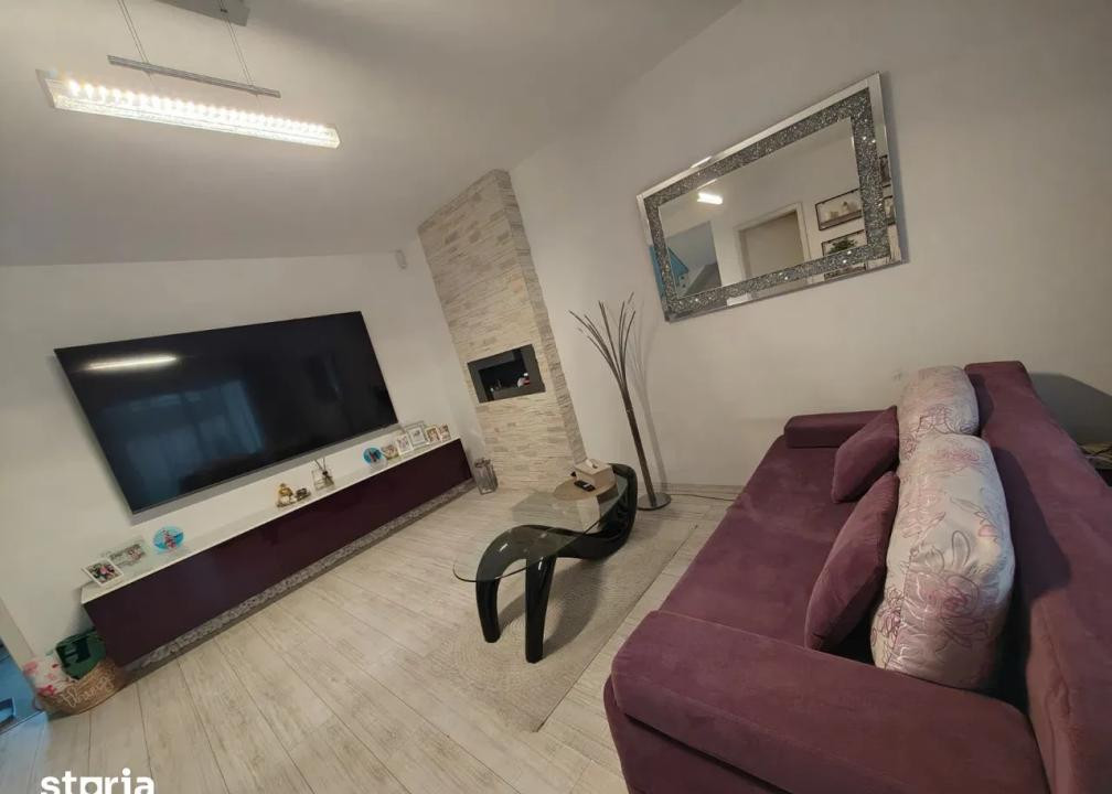 Duplex de 4 Camere, 157mp, teren 365mp, Zona Narciselor