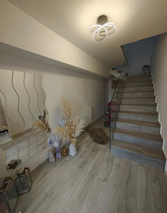 Duplex de 4 Camere, 157mp, teren 365mp, Zona Narciselor