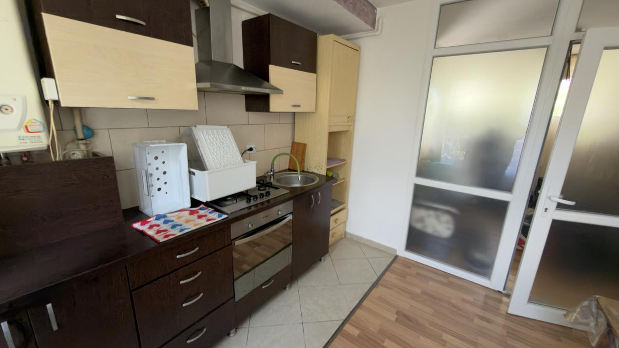 Apartament 2 Camere, 47mp, Parcare, Zona Florilor