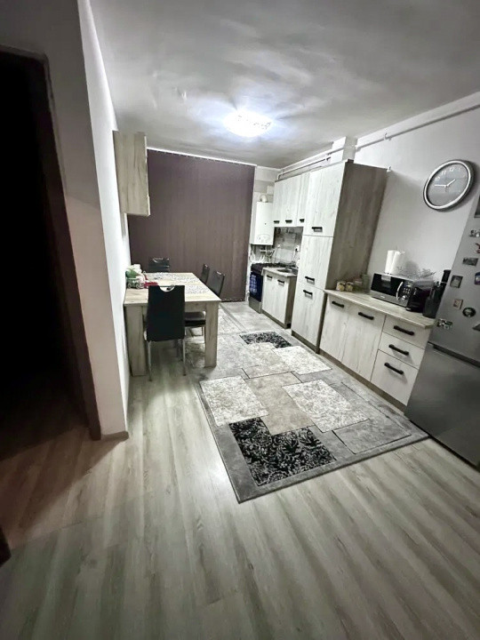Apartament de 2 camere, 36 mp, zona Eroilor