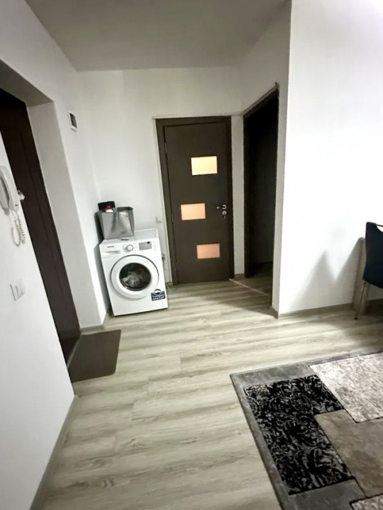 Apartament de 2 camere, 36 mp, zona Eroilor