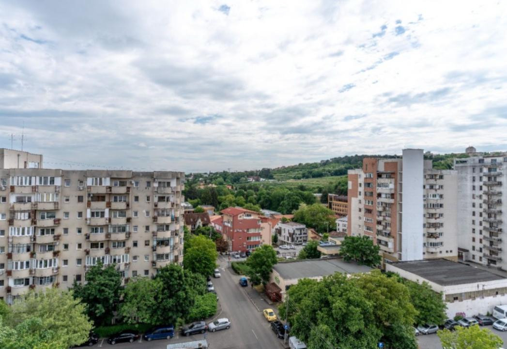APARTAMENT LA CHEIE | ZONA UMF | PLATINIA | 42 MP |  