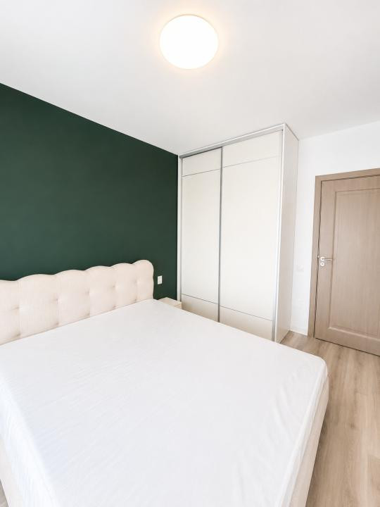 Apartament de 2 camere, 45 mp, parcare, zona Eroilor